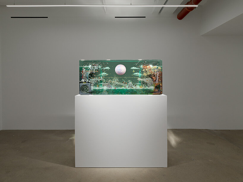 dustin yellin builds stratified glass sculptures for almine rech’s tribeca gallery post thumbnail image